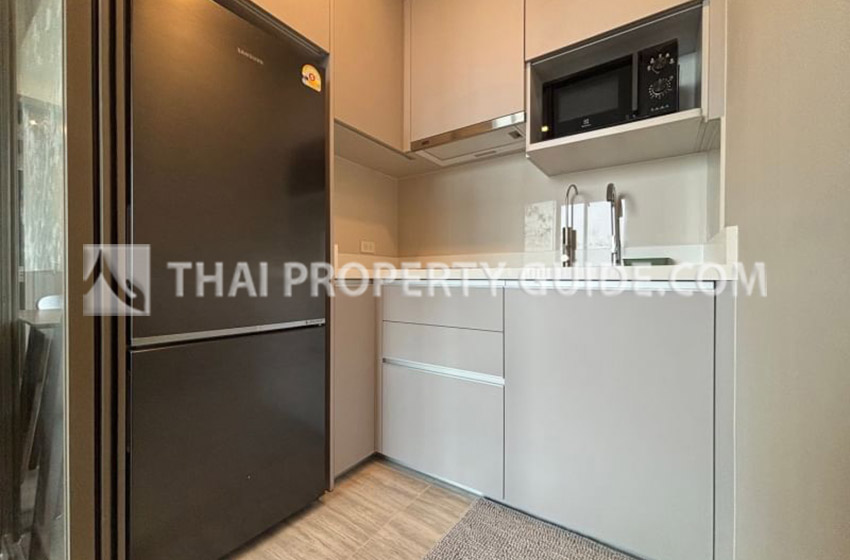 Condominium in Bangnatrad 